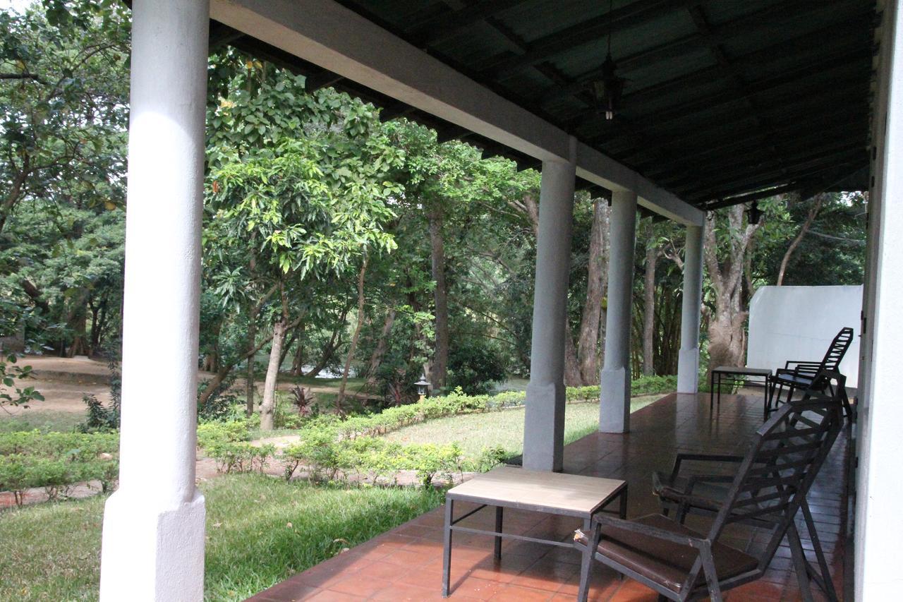 فندق Dambulu Oya Family Park دامبولا المظهر الخارجي الصورة